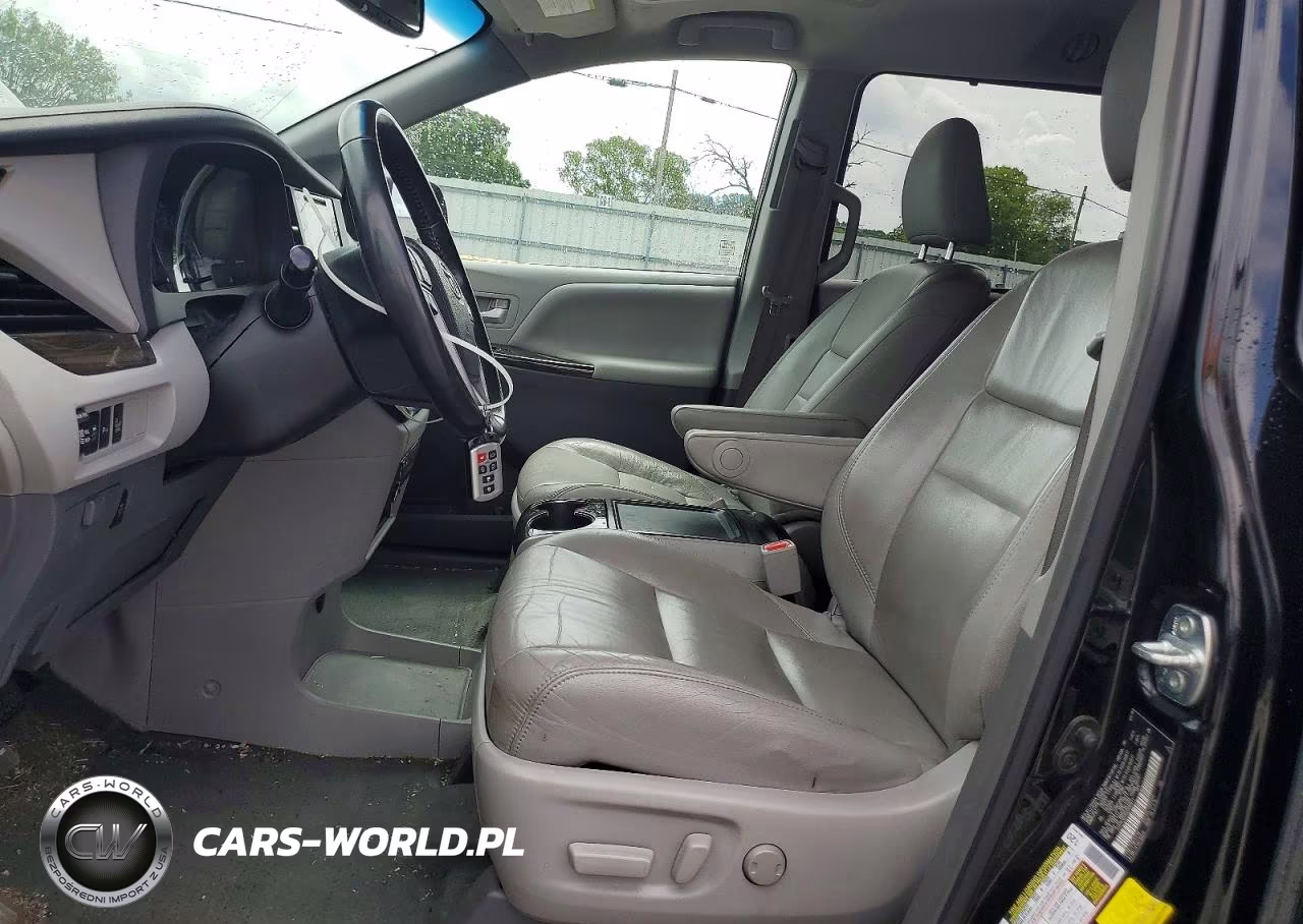 2016 Toyota Sienna Xle 8-Passenger VIN:5TDYK3DC8GS696911 - 7