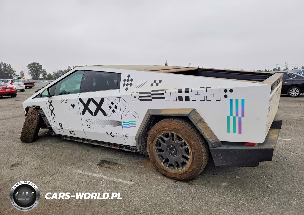 2024 Tesla Cybertruck VIN:7G2CEHEE2RA037271 - 2