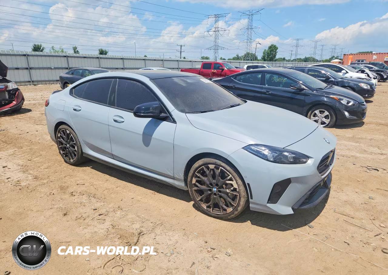 2026 BMW M235Xi VIN:WBA33GG09T7U01252 - 4