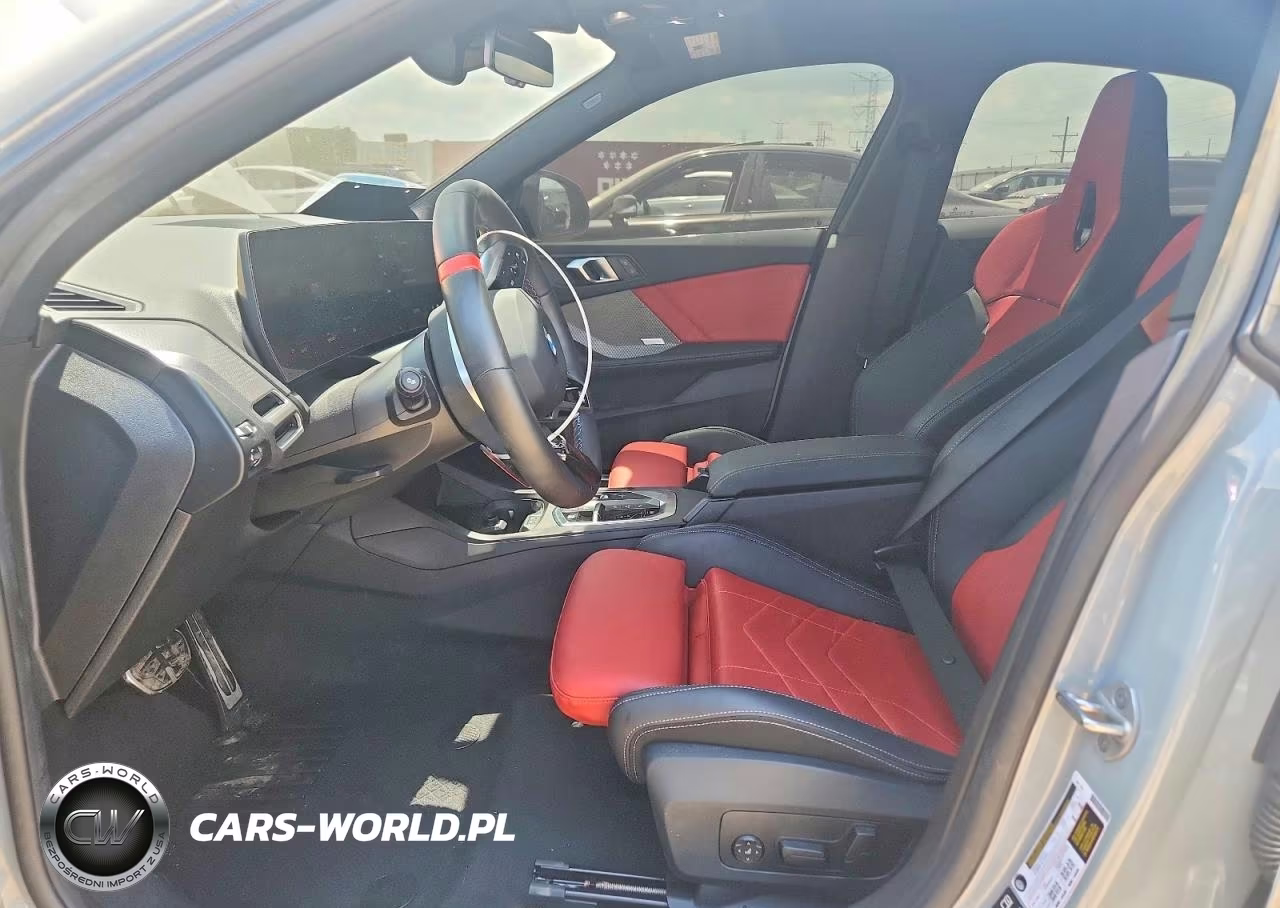 2026 BMW M235Xi VIN:WBA33GG09T7U01252 - 7