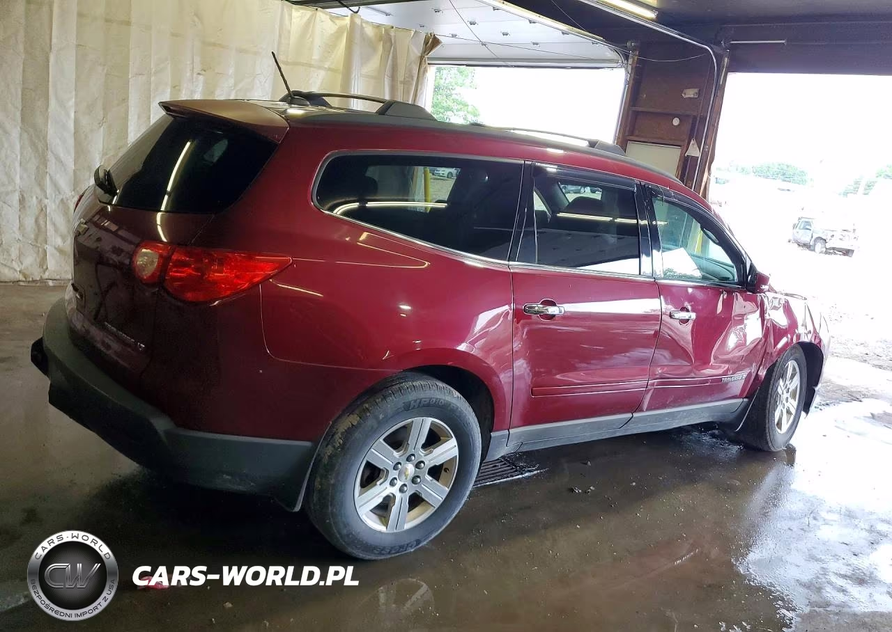 2009 Chevrolet Traverse Lt VIN:1GNEV23D19S158910 - 3