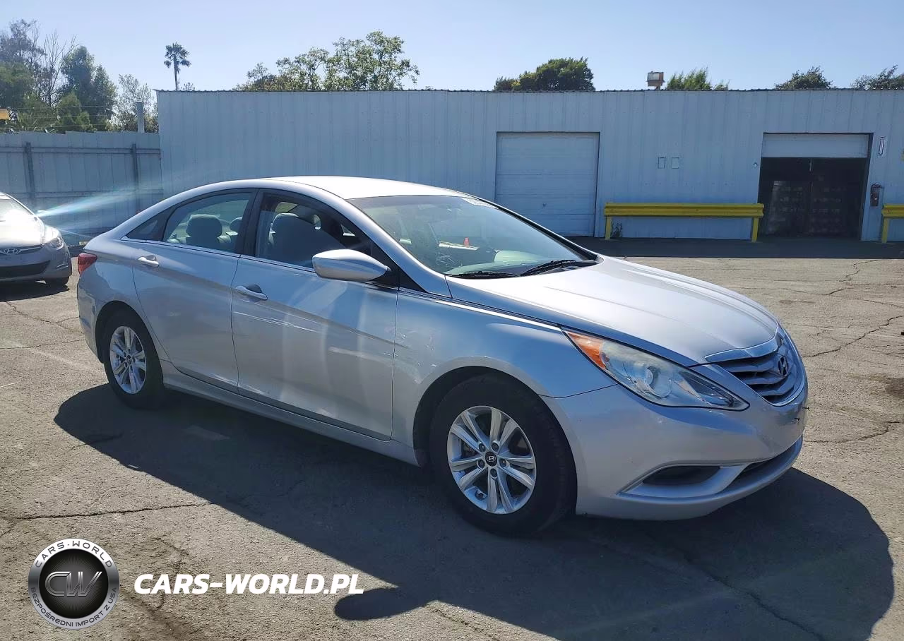 2013 Hyundai Sonata Gls VIN:5NPEB4AC4DH715792 - 4
