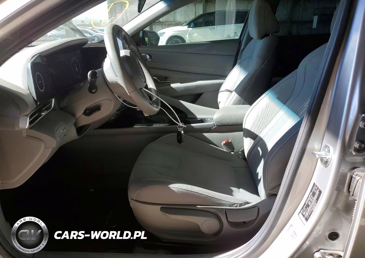 2023 Hyundai Elantra Sel VIN:5NPLS4AG0PH107511 - 7