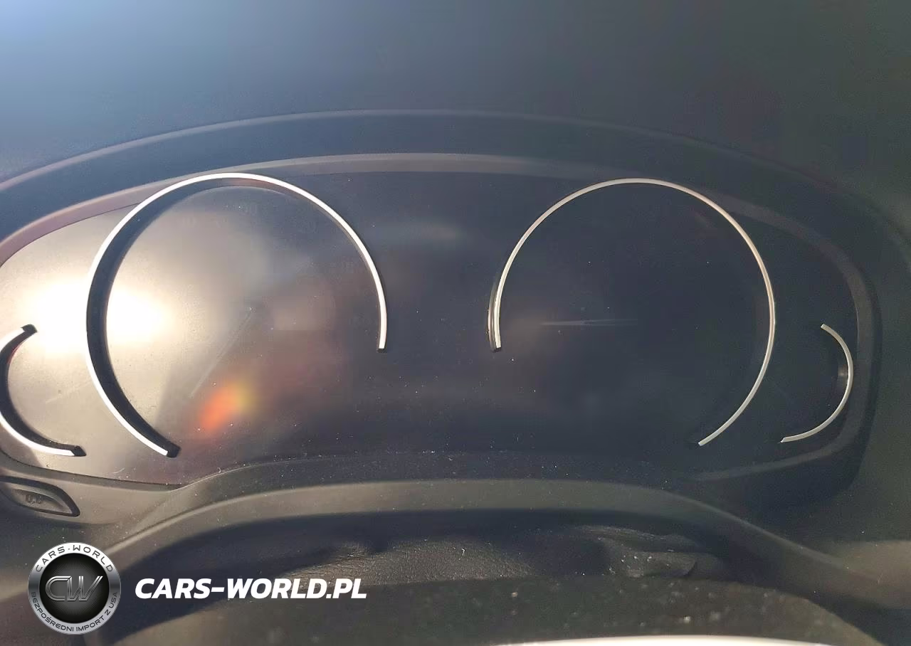 2018 BMW X3 xDrive30I VIN:5UXTR9C53JLD59844 - 9