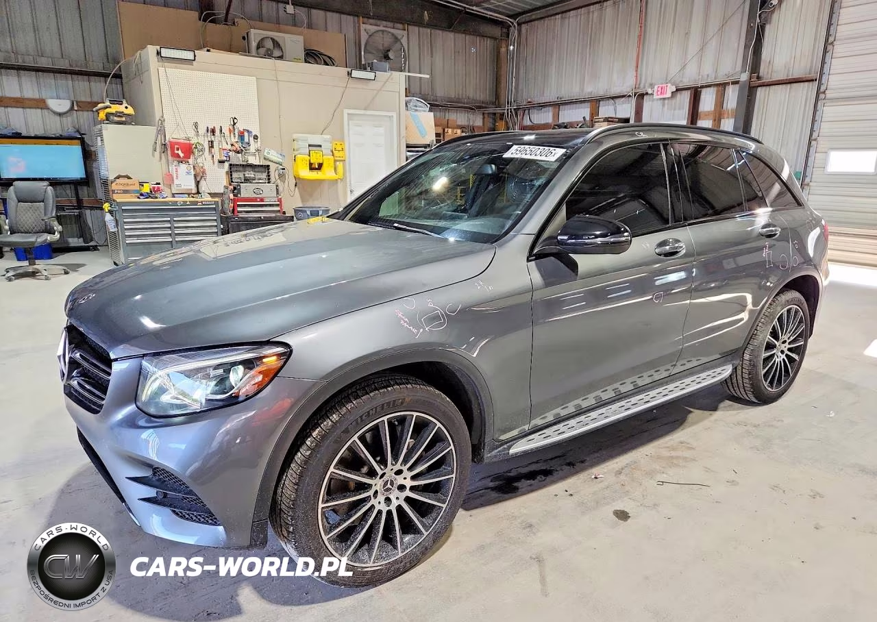 2019 Mercedes-Benz Glc 300 4Matic – zdjęcie 1 z 13
