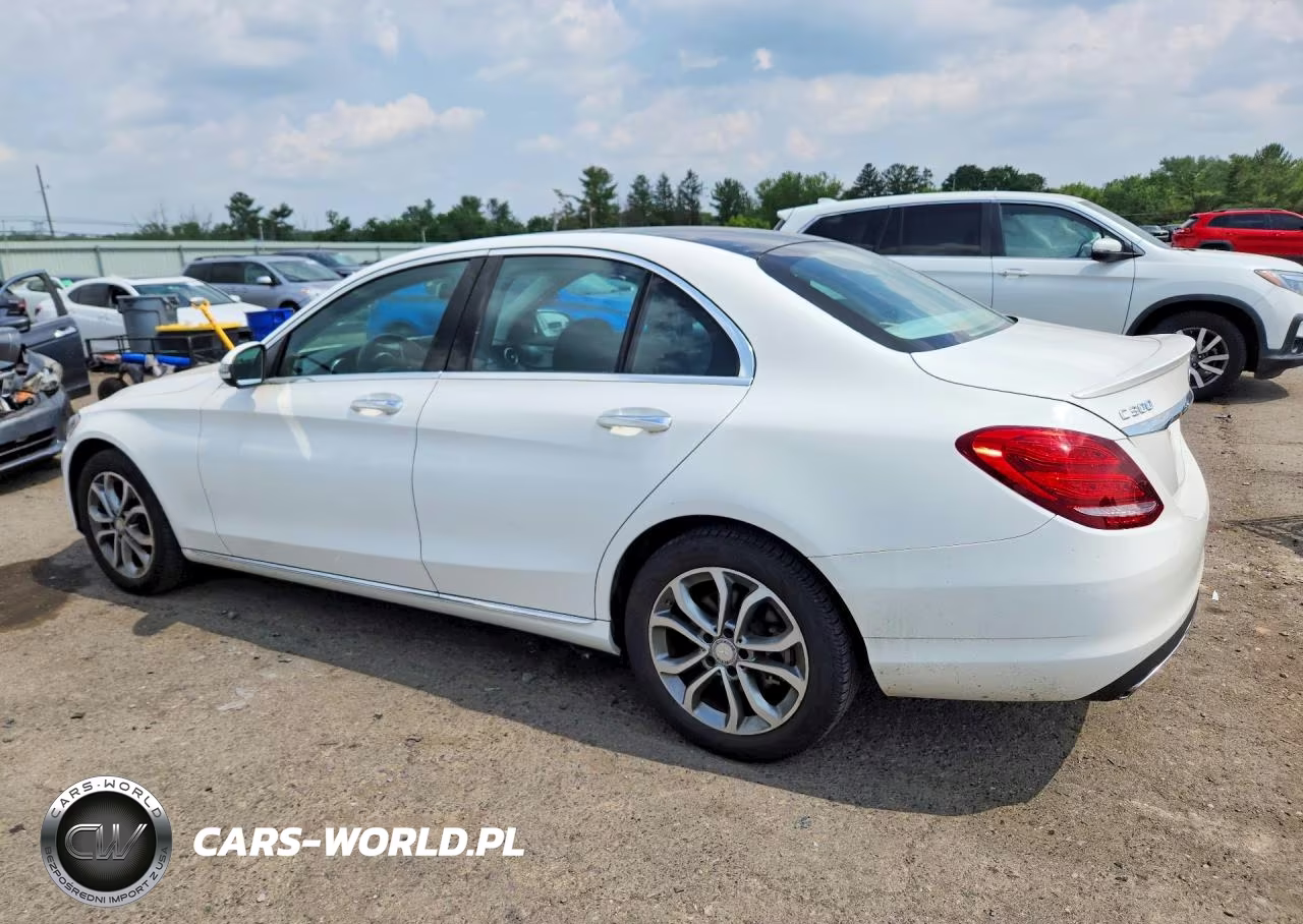 2016 Mercedes-Benz C 300 4Matic VIN:55SWF4KBXGU103435 - 2