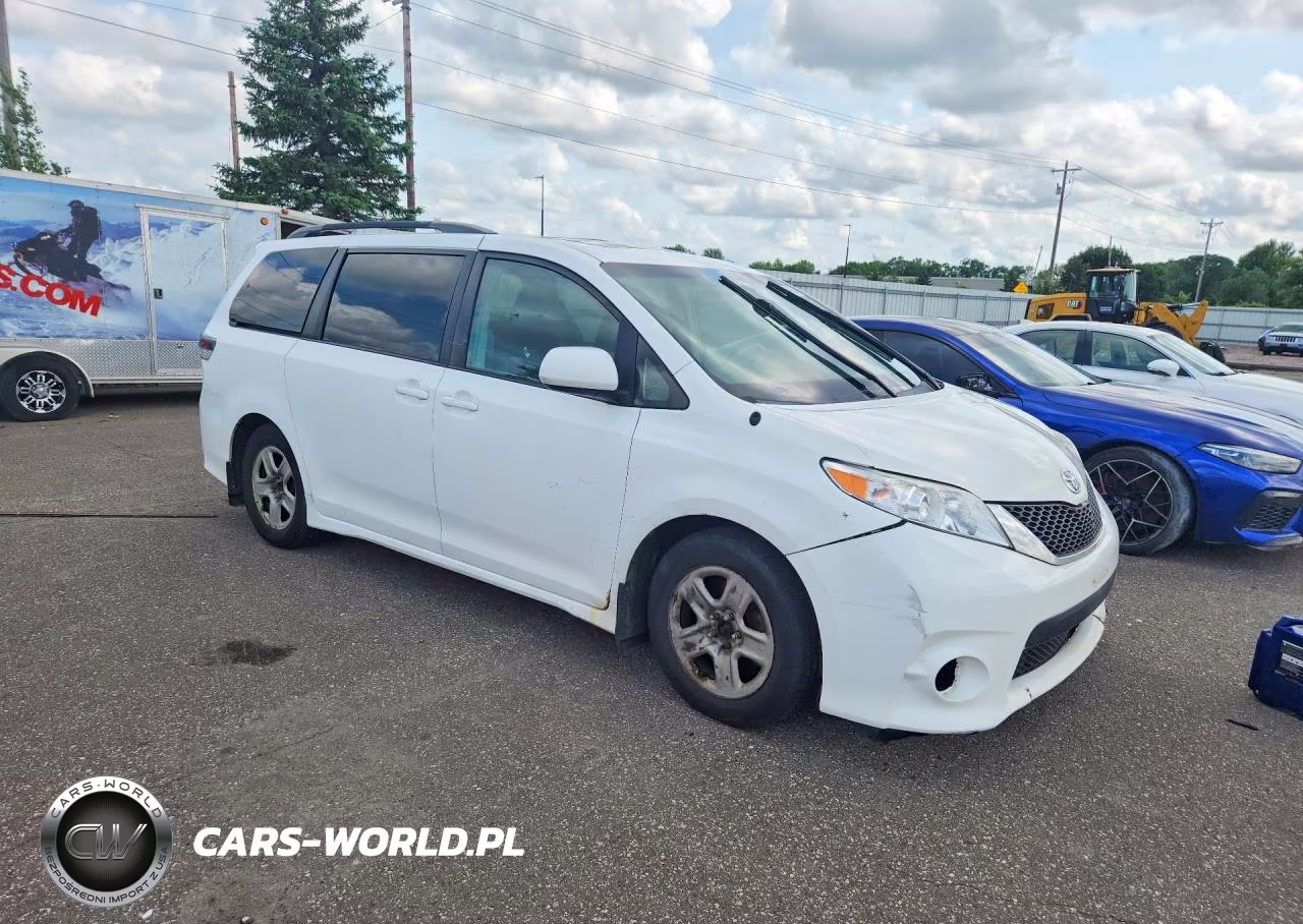 2011 Toyota Sienna Sport VIN:5TDXK3DC0BS075490 - 4