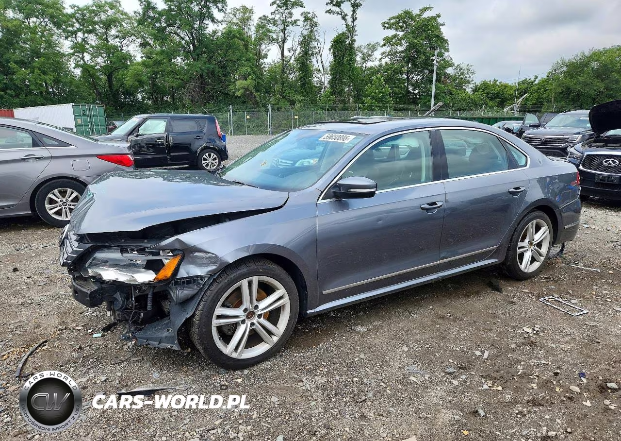 2015 Volkswagen Passat Sel – zdjęcie 1 z 13