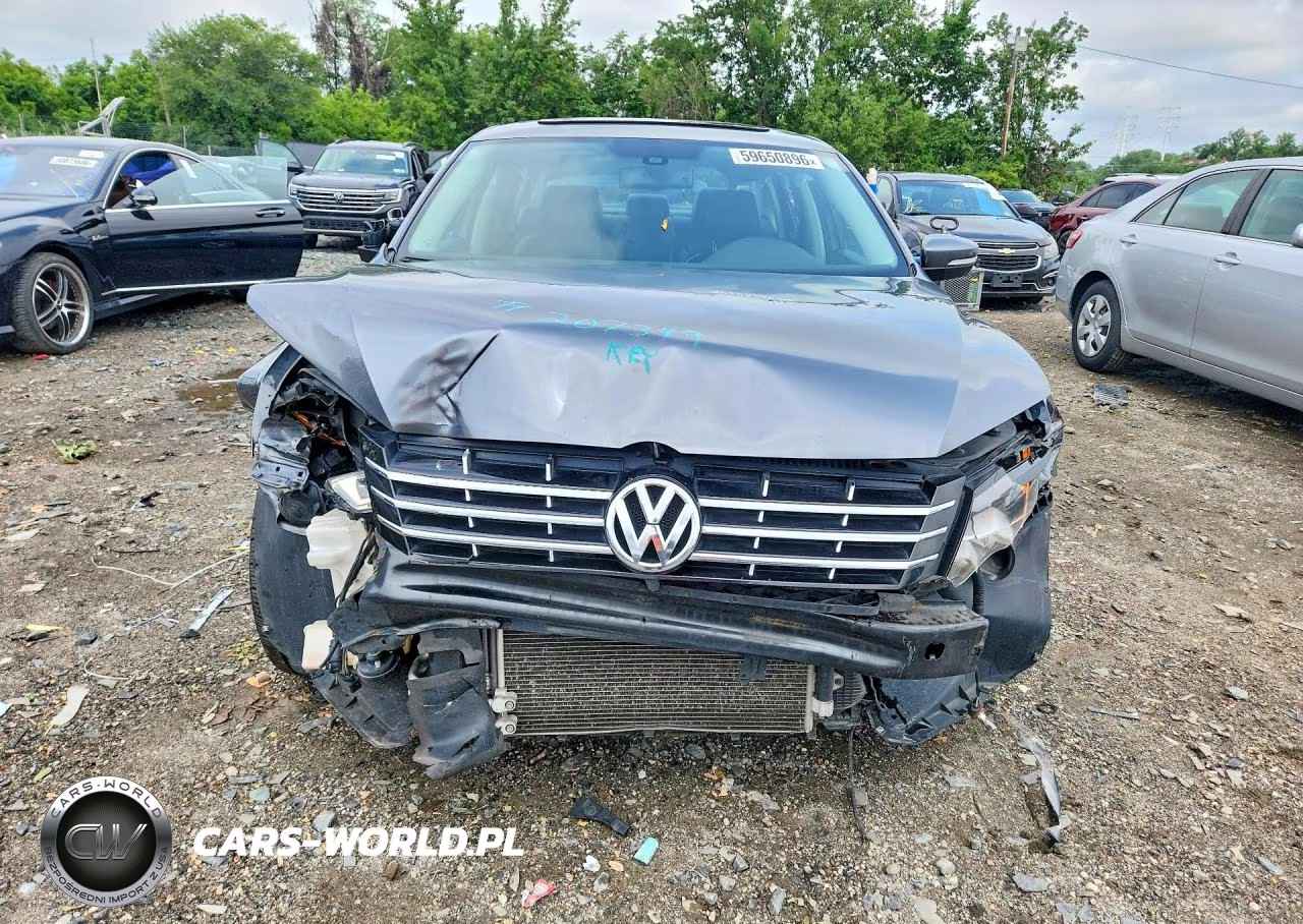 2015 Volkswagen Passat Sel VIN:1VWCS7A34FC116671 - 5