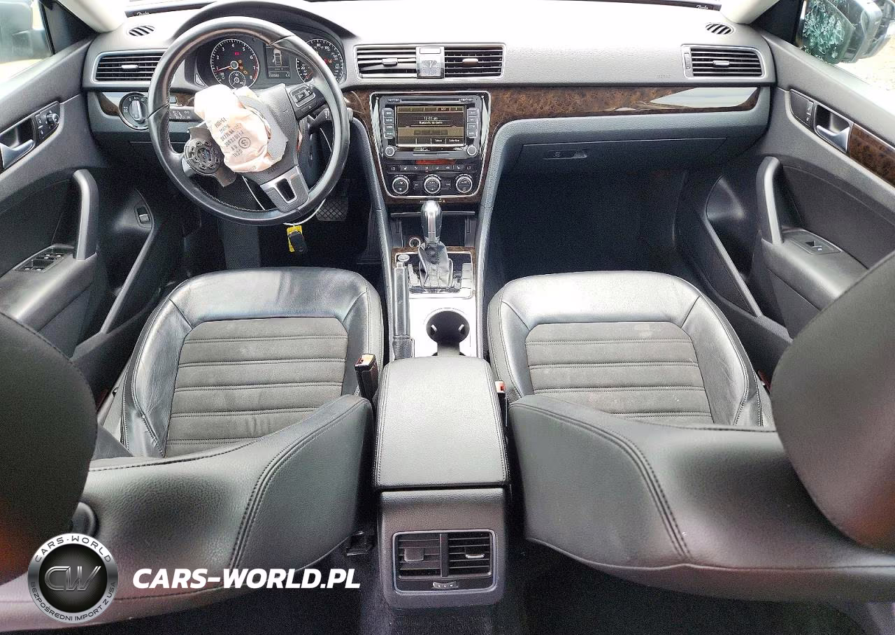 2015 Volkswagen Passat Sel VIN:1VWCS7A34FC116671 - 8