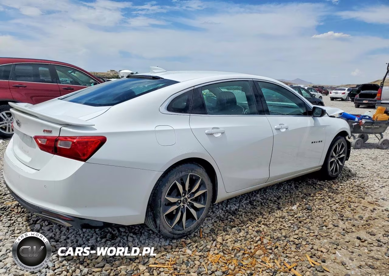 2021 Chevrolet Malibu Rs VIN:1G1ZG5ST6MF008185 - 3