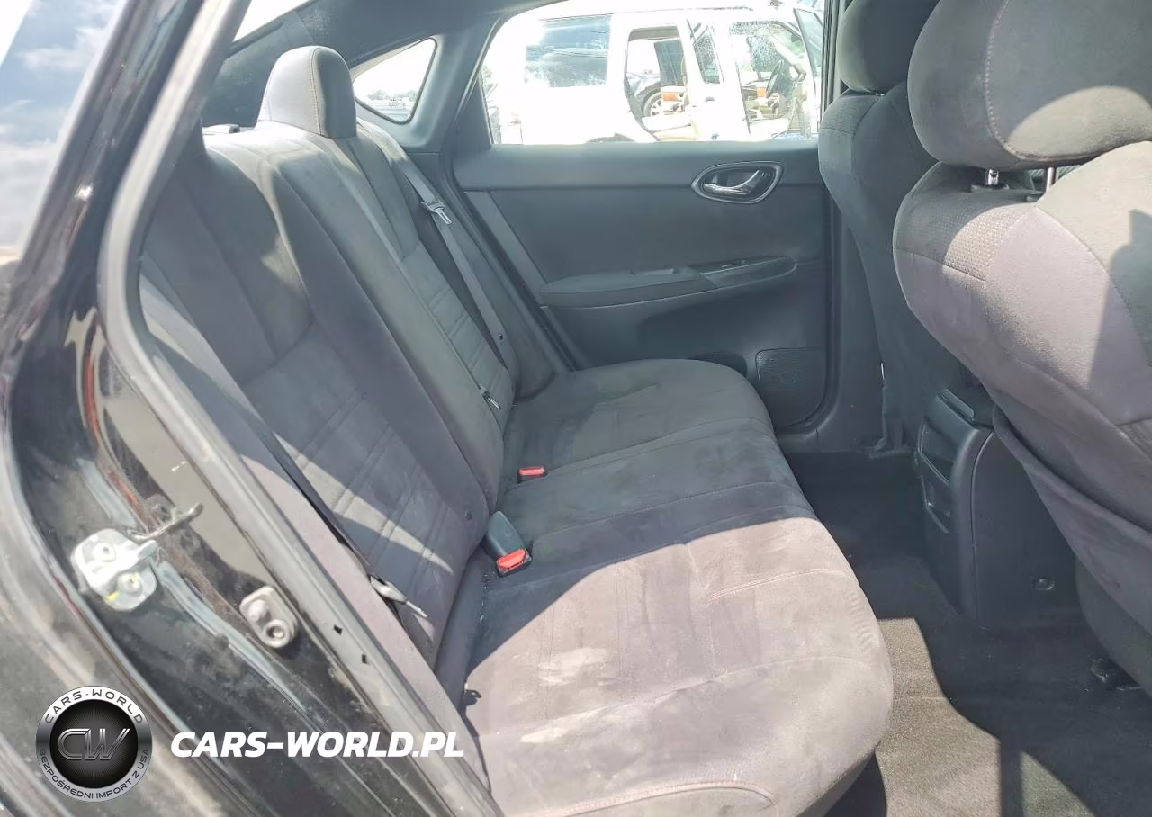 2017 Nissan Sentra Nismo VIN:3N1CB7AP0HY381610 - 10