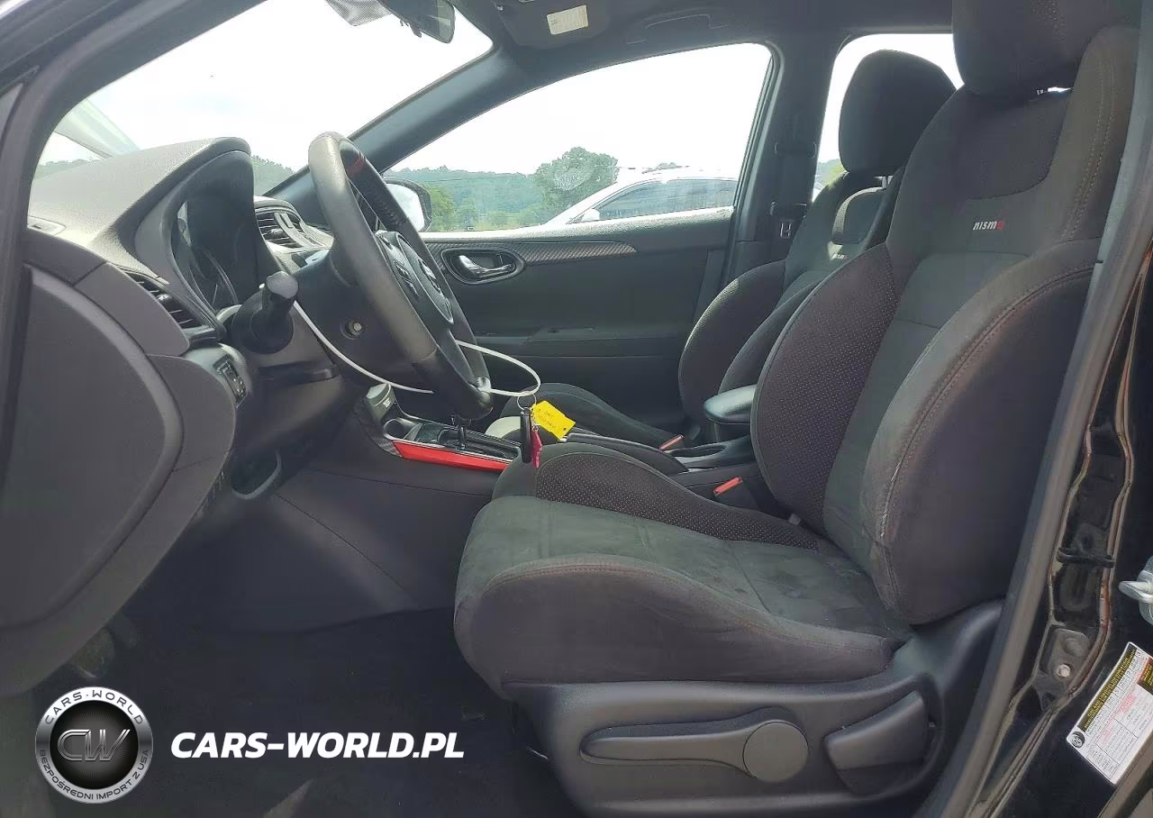 2017 Nissan Sentra Nismo VIN:3N1CB7AP0HY381610 - 7