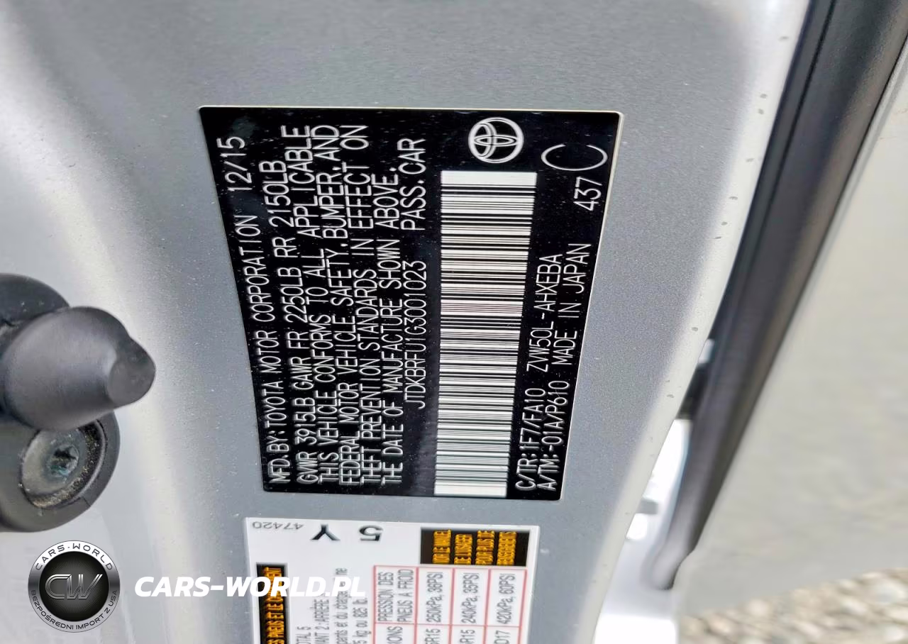 2016 Toyota Prius Two VIN:JTDKBRFU1G3001023 - 13