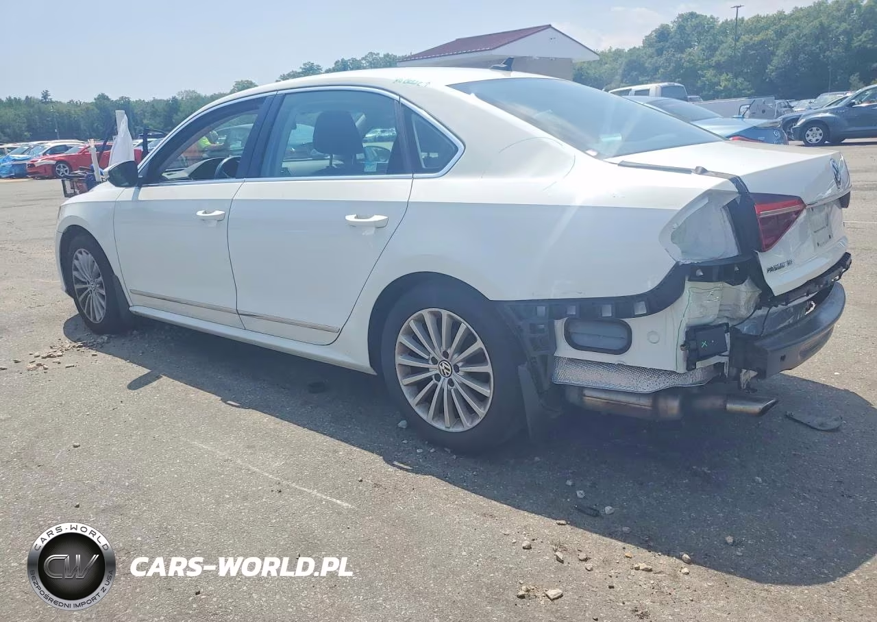 2017 Volkswagen Passat VIN:1VWBT7A36HC014879 - 2