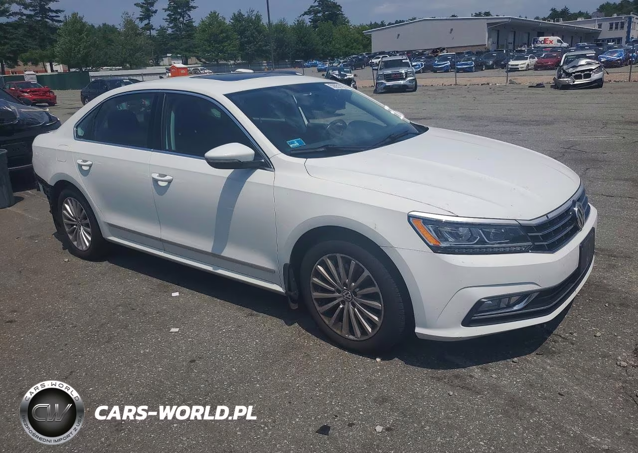 2017 Volkswagen Passat VIN:1VWBT7A36HC014879 - 4