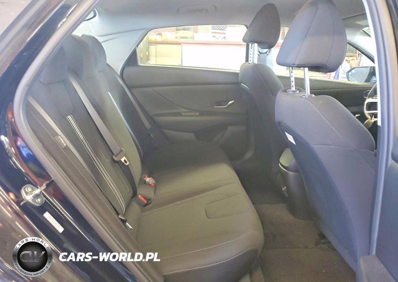 2024 Hyundai Elantra Sel VIN:KMHLM4DGXRU819051 - 10