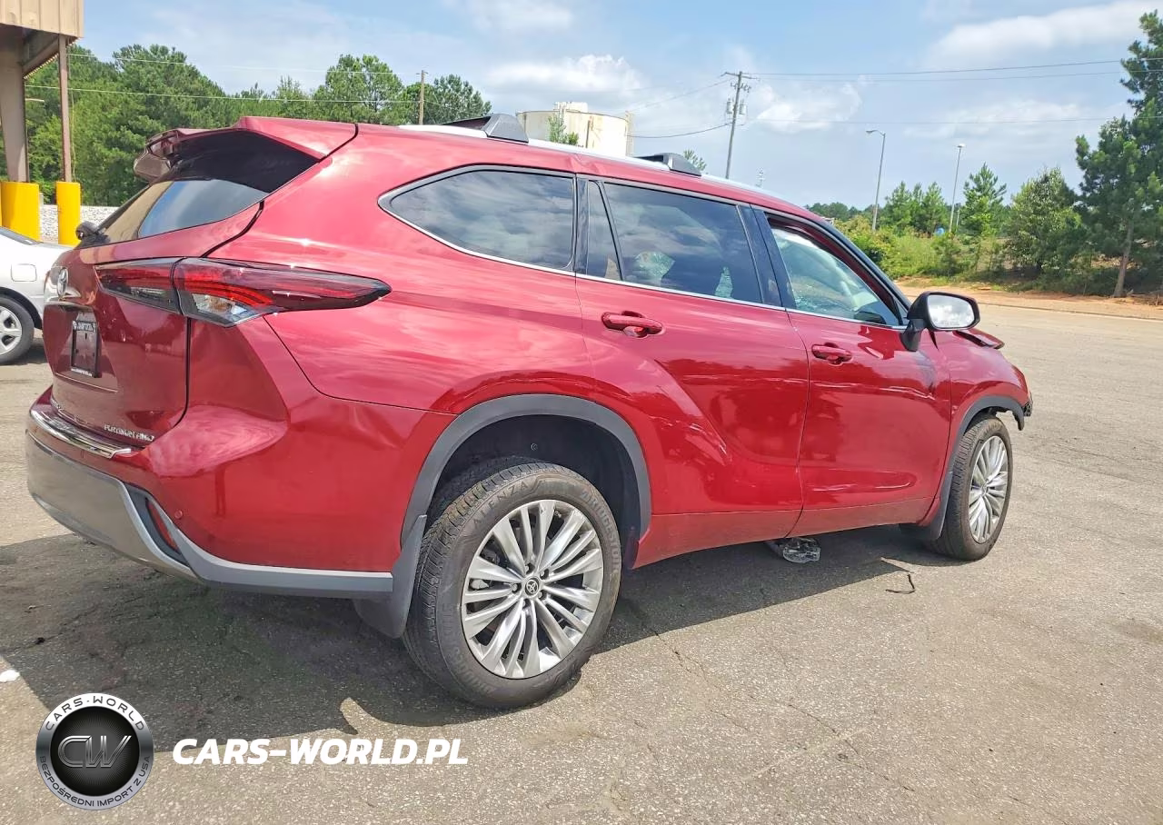 2025 Toyota Highlander Platinum VIN:5TDKDRBHXSS576831 - 3