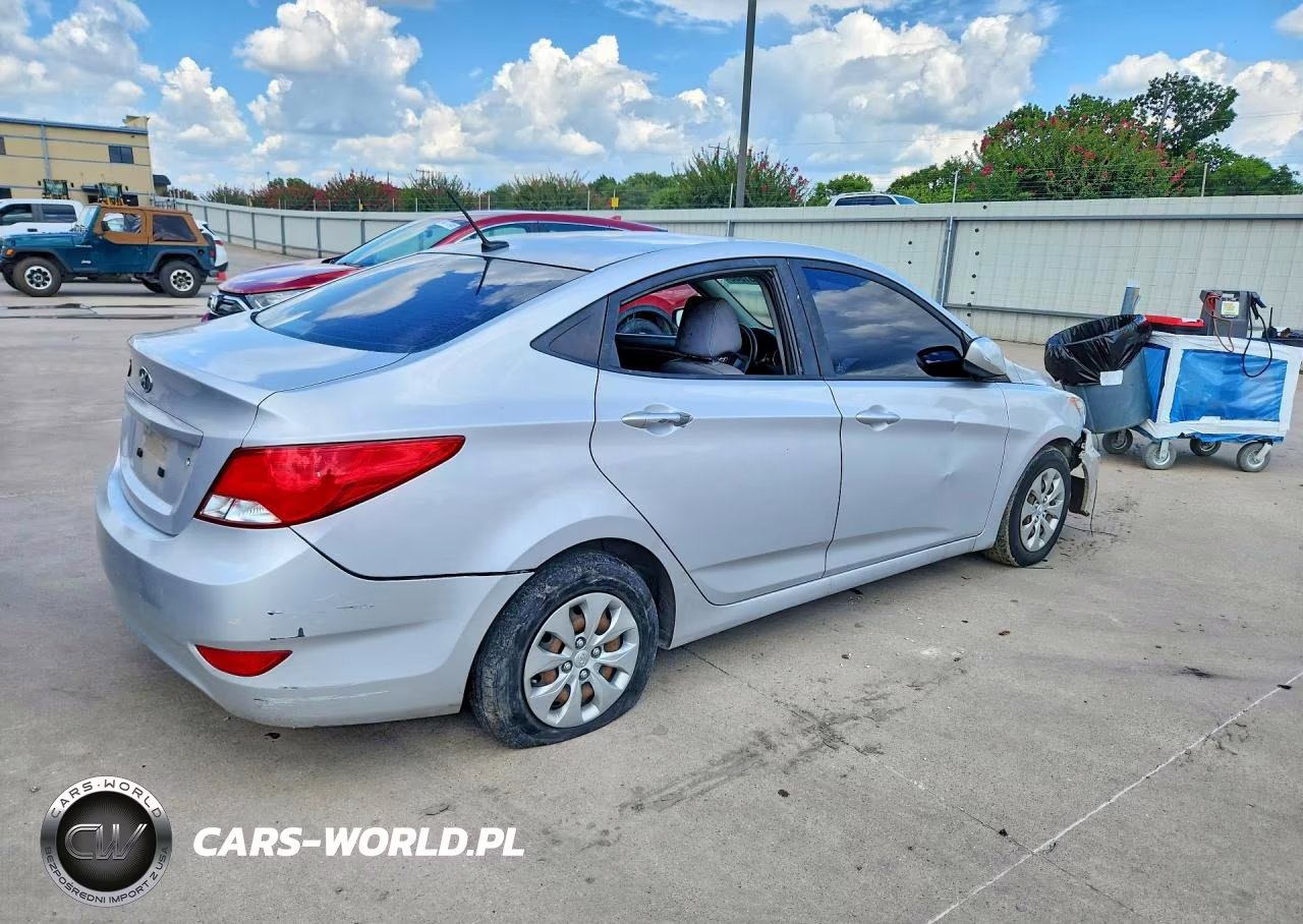 2017 Hyundai Accent Se VIN:KMHCT4AE7HU286516 - 3