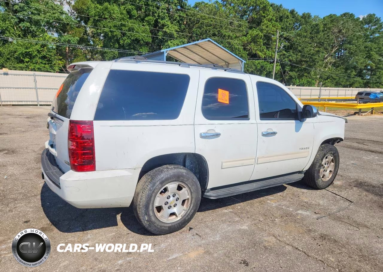 2011 Chevrolet Tahoe K1500 Ls VIN:1GNSKAE06BR146586 - 3