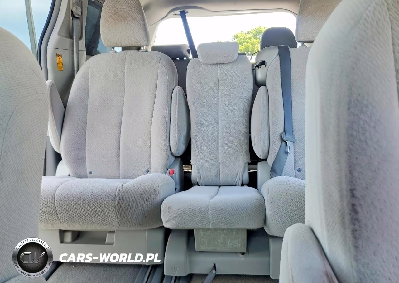 2014 Toyota Sienna Le VIN:5TDKK3DC6ES451088 - 10