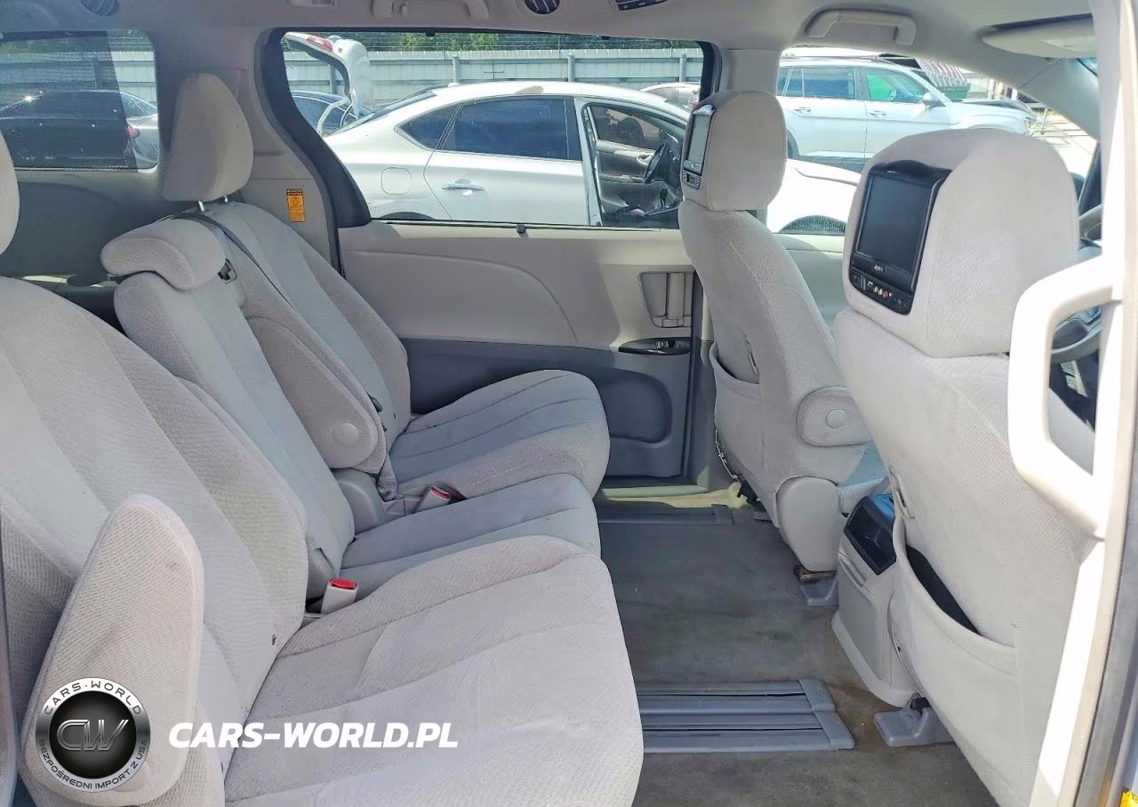 2014 Toyota Sienna Le VIN:5TDKK3DC6ES451088 - 11
