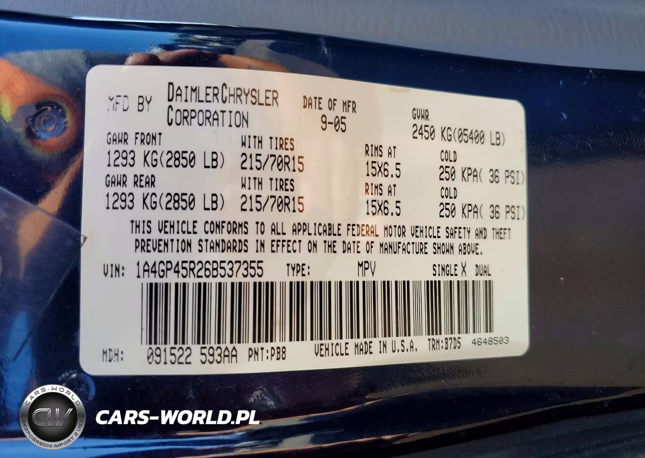 2006 Chrysler Town & Country VIN:1A4GP45R26B537355 - 13