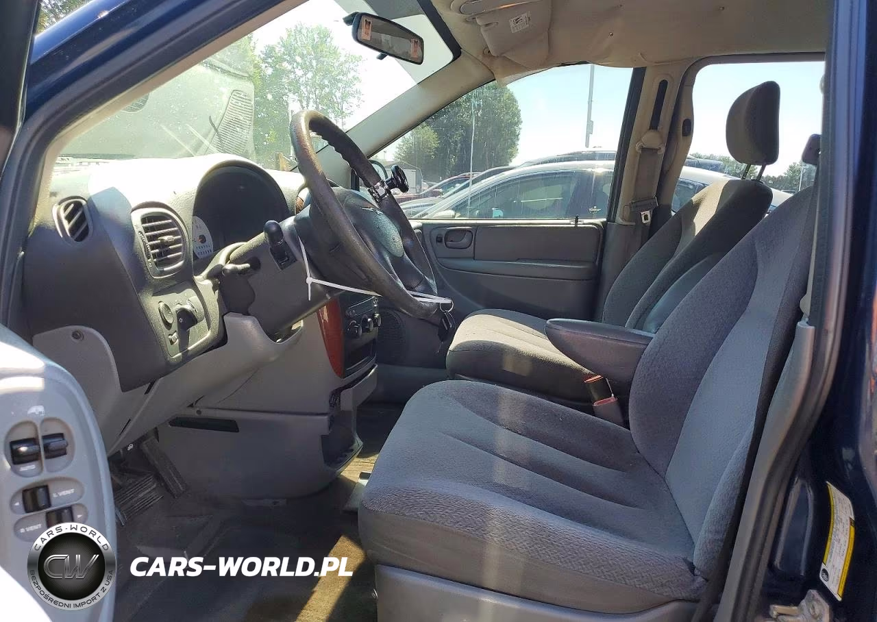 2006 Chrysler Town & Country VIN:1A4GP45R26B537355 - 7
