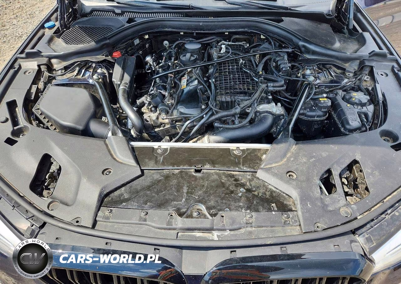 2018 BMW 5 Series VIN:WBAJE5C58JG918580 - 11