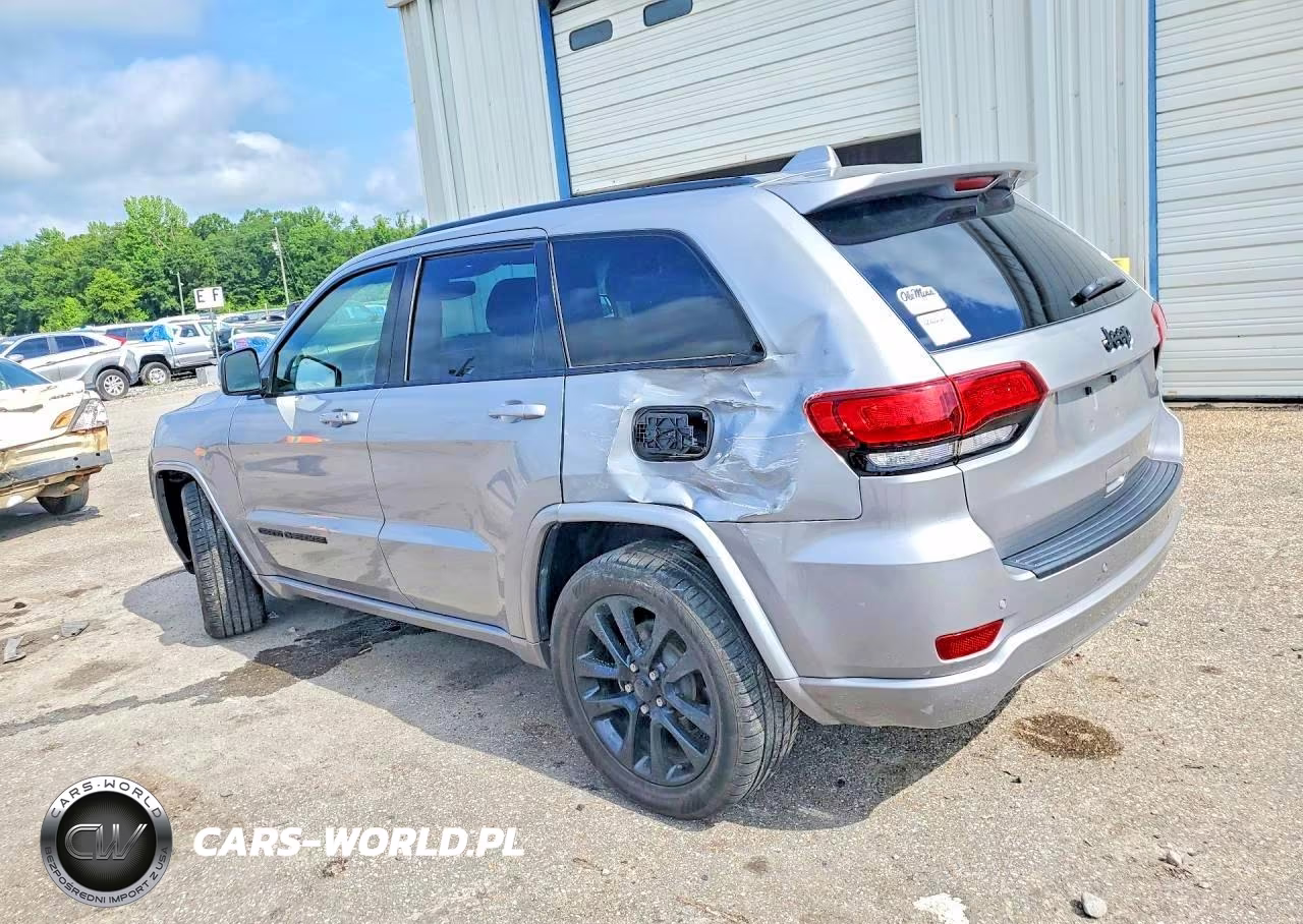 2020 Jeep Grand Cherokee Laredo VIN:1C4RJEAG5LC328790 - 2