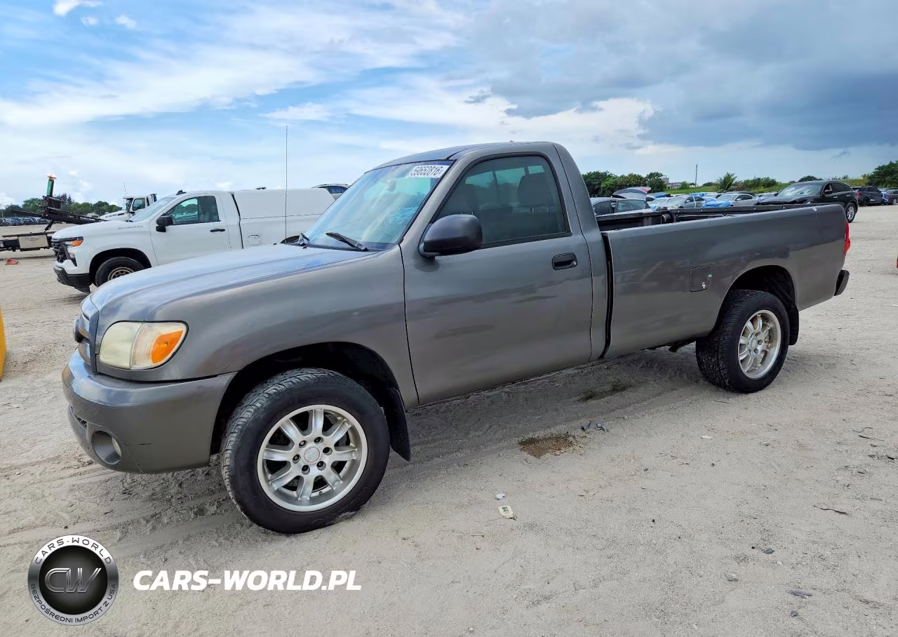 2005 Toyota Tundra Base