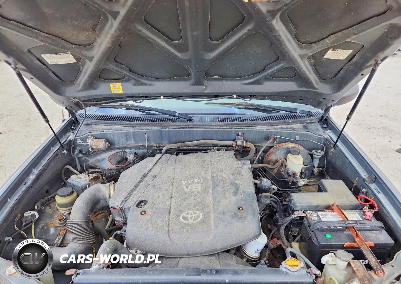 2005 Toyota Tundra Base VIN:5TBJU32135S449668 - 11