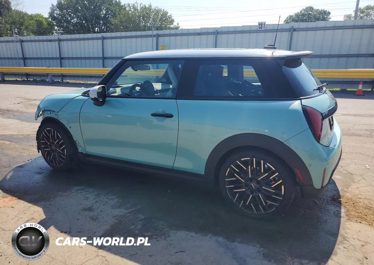 2026 Mini Cooper S VIN:WMW23GD05T2X96060 - 2