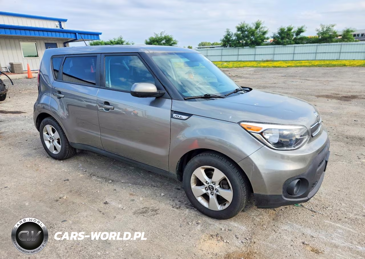 2017 Kia Soul Base VIN:KNDJN2A2XH7495229 - 4