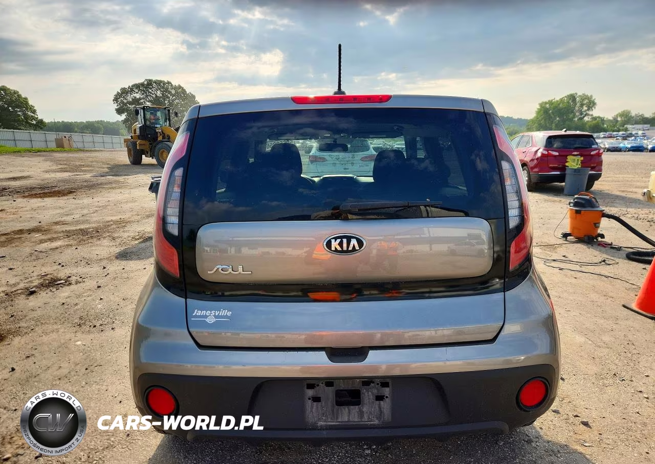 2017 Kia Soul Base VIN:KNDJN2A2XH7495229 - 6