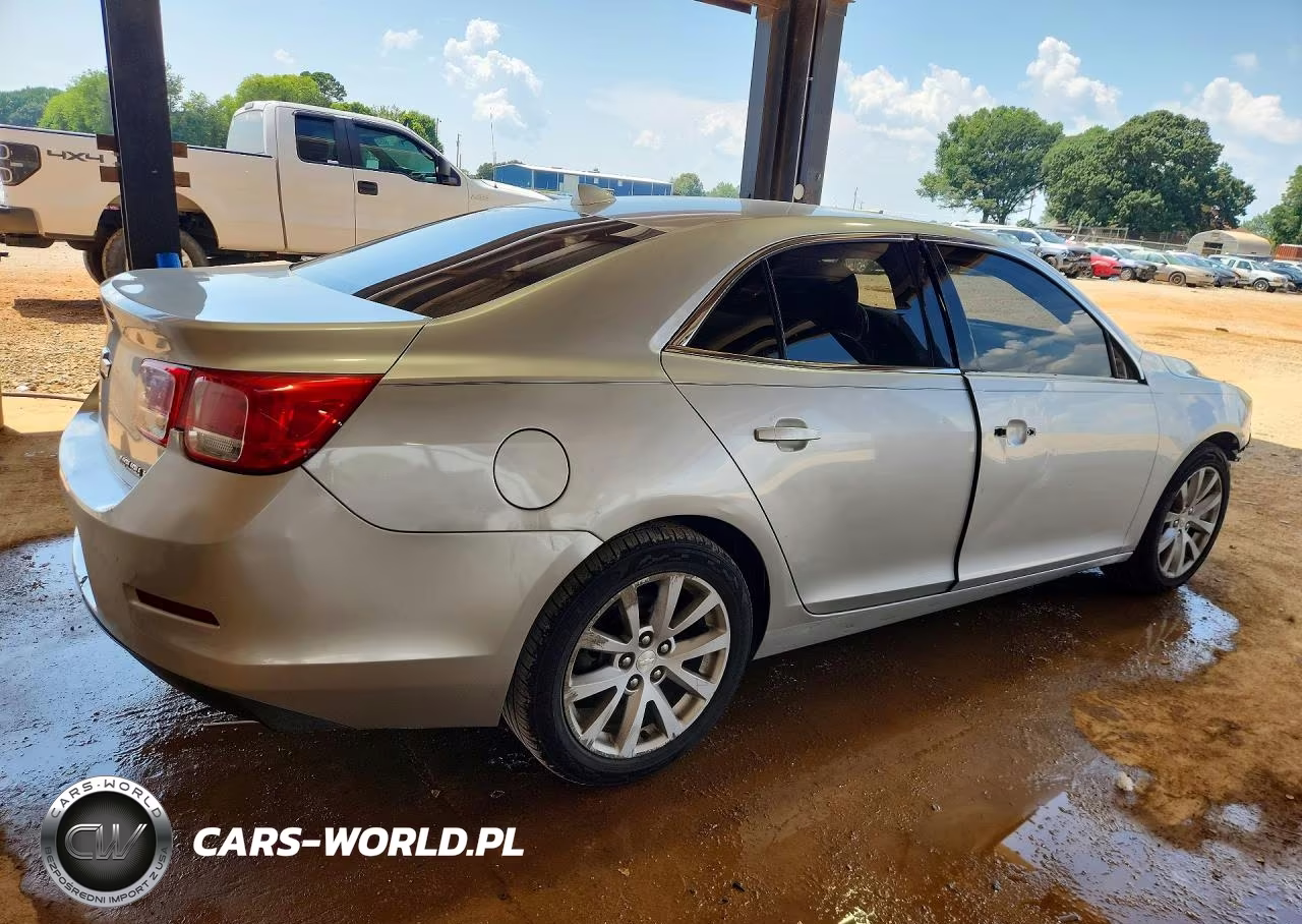 2013 Chevrolet Malibu 2Lt VIN:1G11E5SA9DF153710 - 3