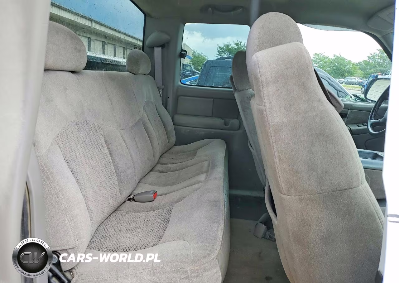 2000 Chevrolet Silverado K1500 VIN:1GCEK19T6YE104574 - 10