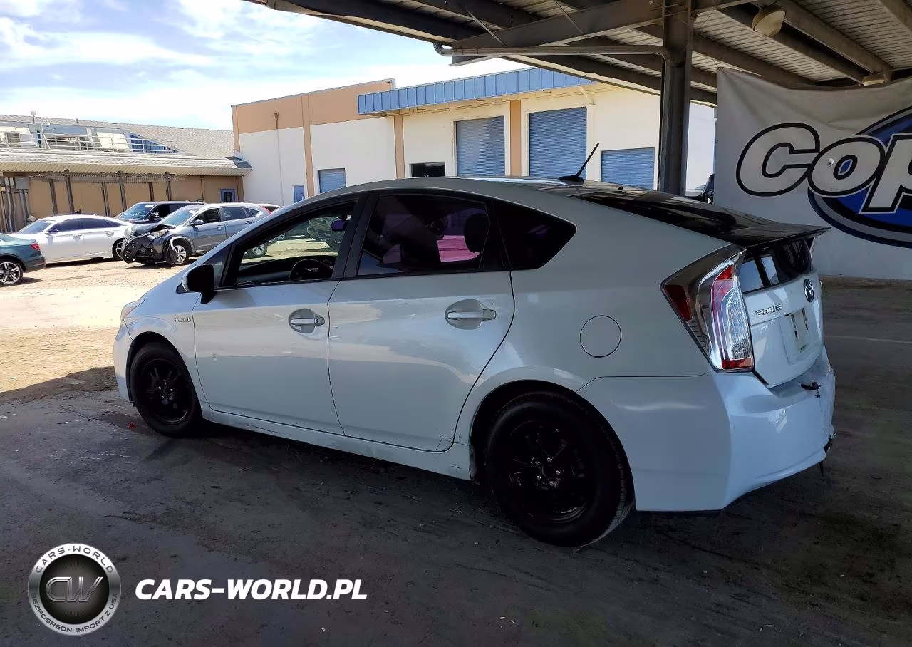 2015 Toyota Prius Three VIN:JTDKN3DU6F1927578 - 2