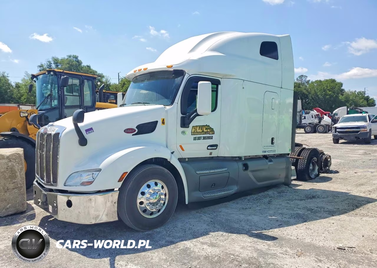2019 Peterbilt 579 Semi Truck VIN:1XPBD49X3KD272332 - 1