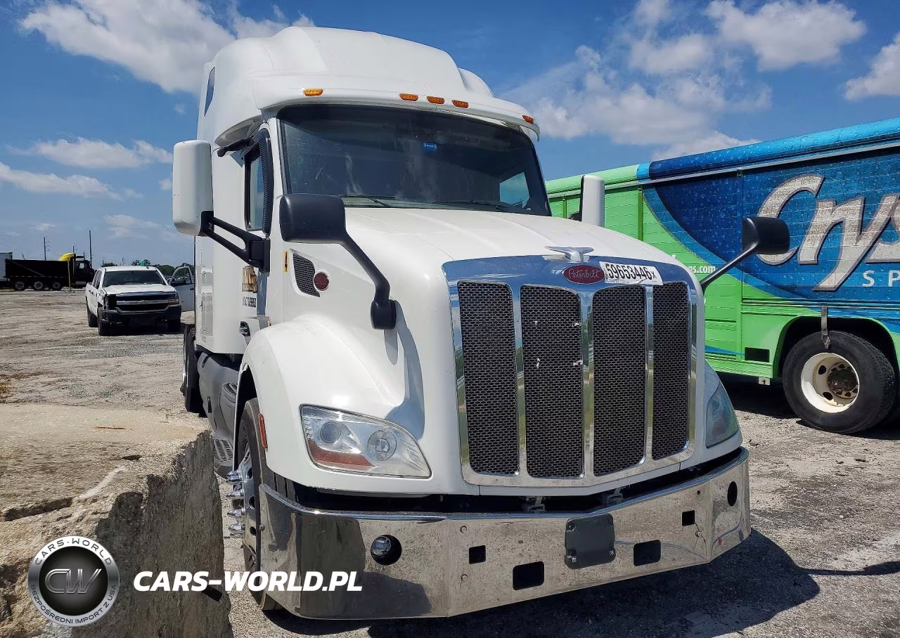 2019 Peterbilt 579 Semi Truck VIN:1XPBD49X3KD272332 - 4