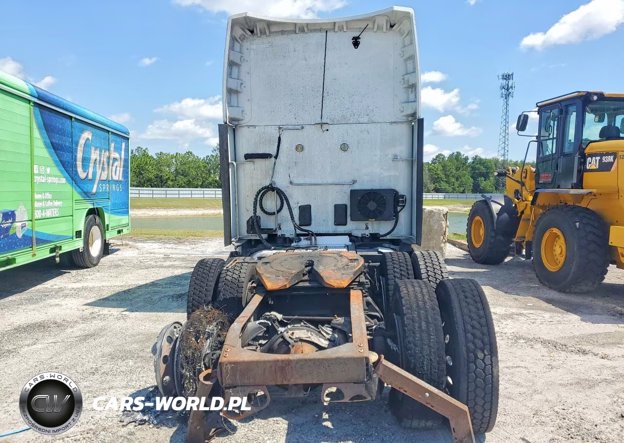 2019 Peterbilt 579 Semi Truck VIN:1XPBD49X3KD272332 - 6