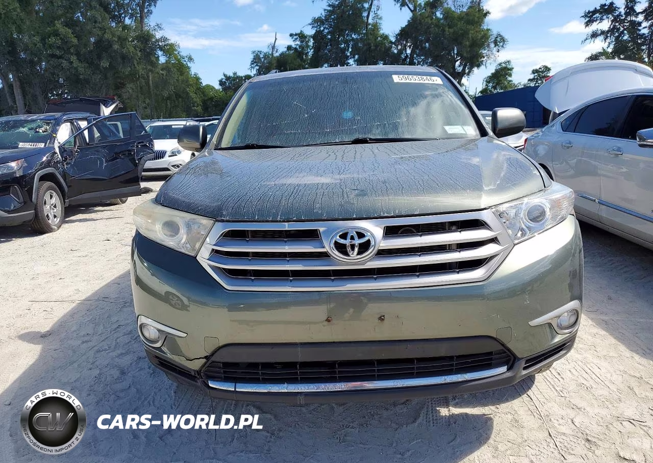 2013 Toyota Highlander Plus VIN:5TDBK3EH0DS188590 - 5
