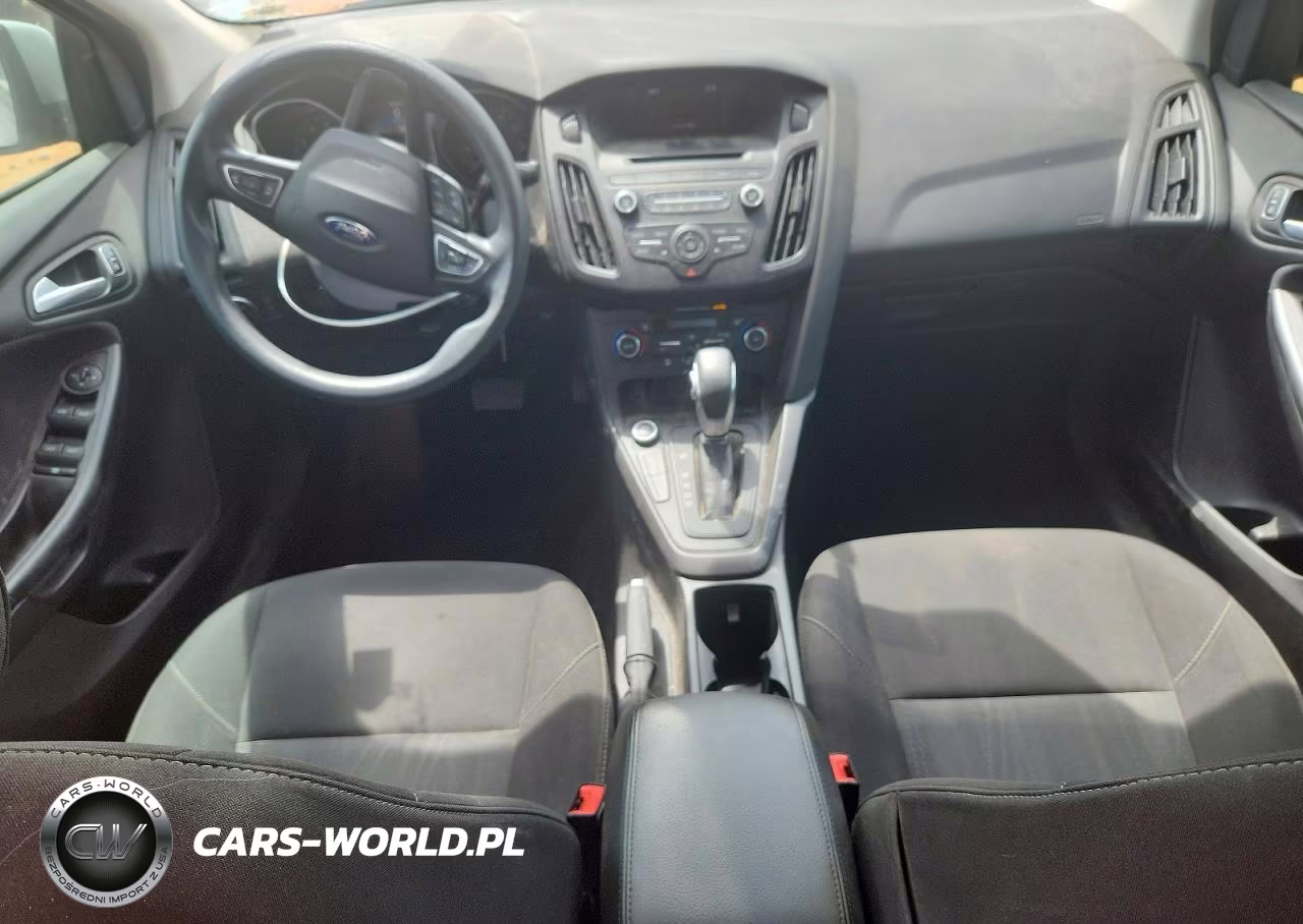 2017 Ford Focus Se VIN:1FADP3FE9HL318989 - 8