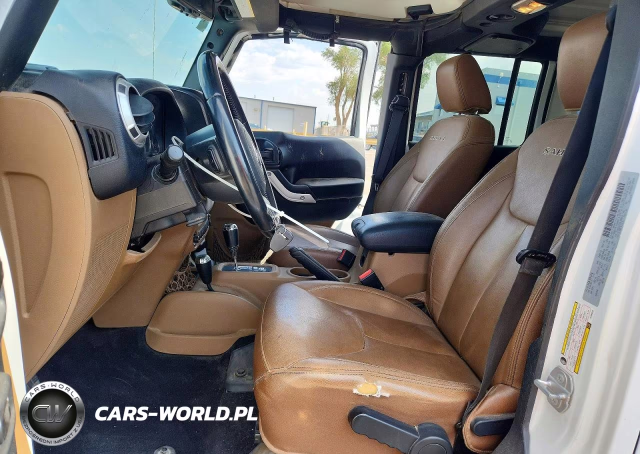2017 Jeep Wrangler Unlimited Sahara VIN:1C4BJWEG5HL590012 - 7