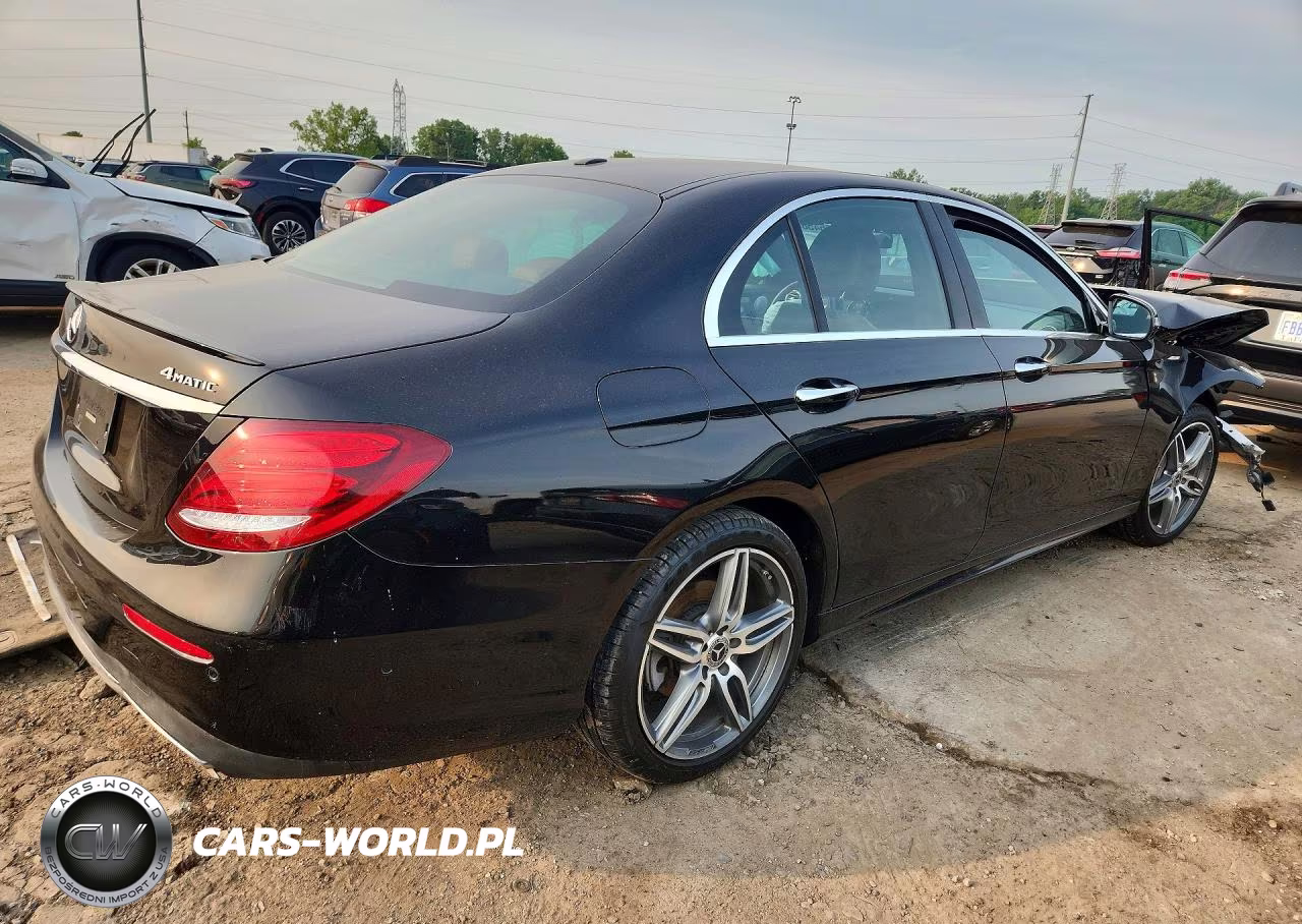 2018 Mercedes-Benz E 300 4Matic VIN:WDDZF4KB7JA390723 - 3