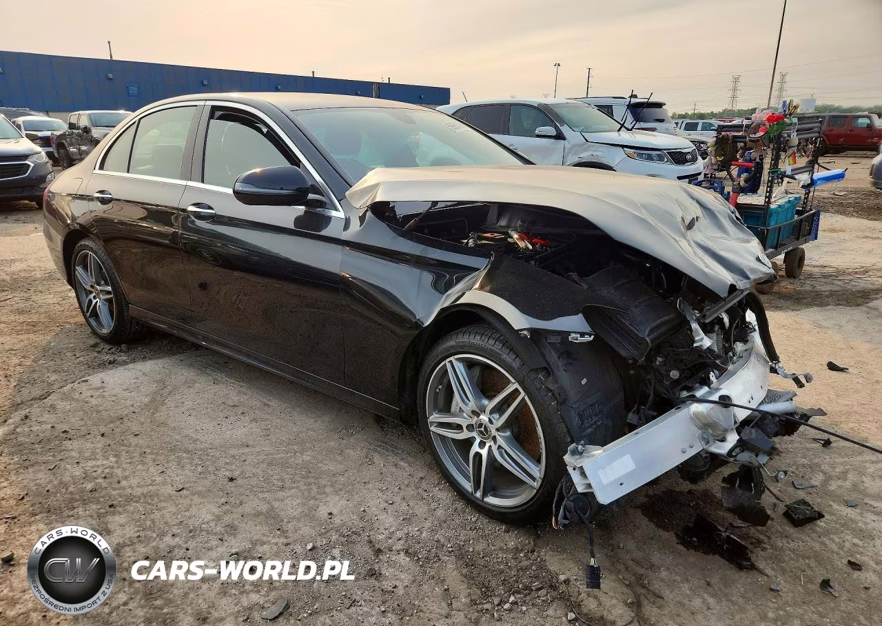 2018 Mercedes-Benz E 300 4Matic VIN:WDDZF4KB7JA390723 - 4