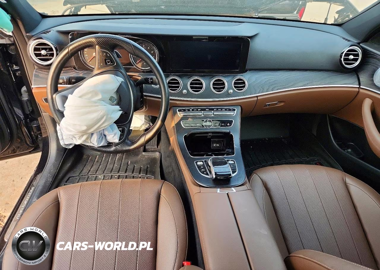 2018 Mercedes-Benz E 300 4Matic VIN:WDDZF4KB7JA390723 - 8