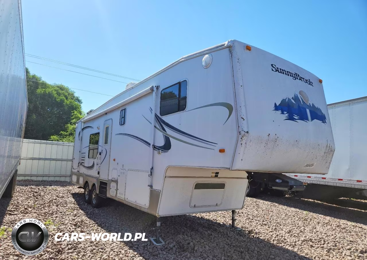 2005 Sunnybrook Titan