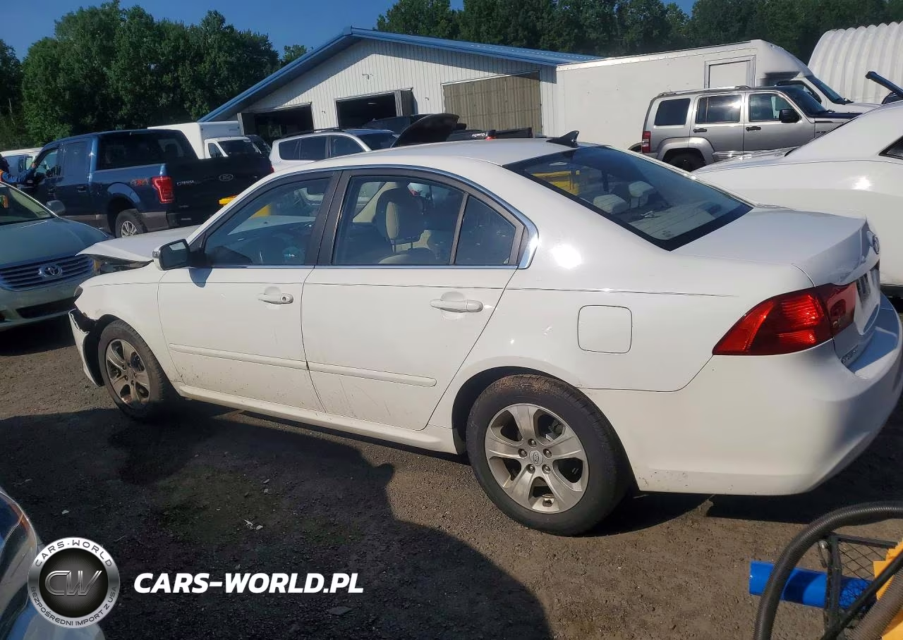 2009 Kia Optima Lx VIN:KNAGE228995311826 - 2