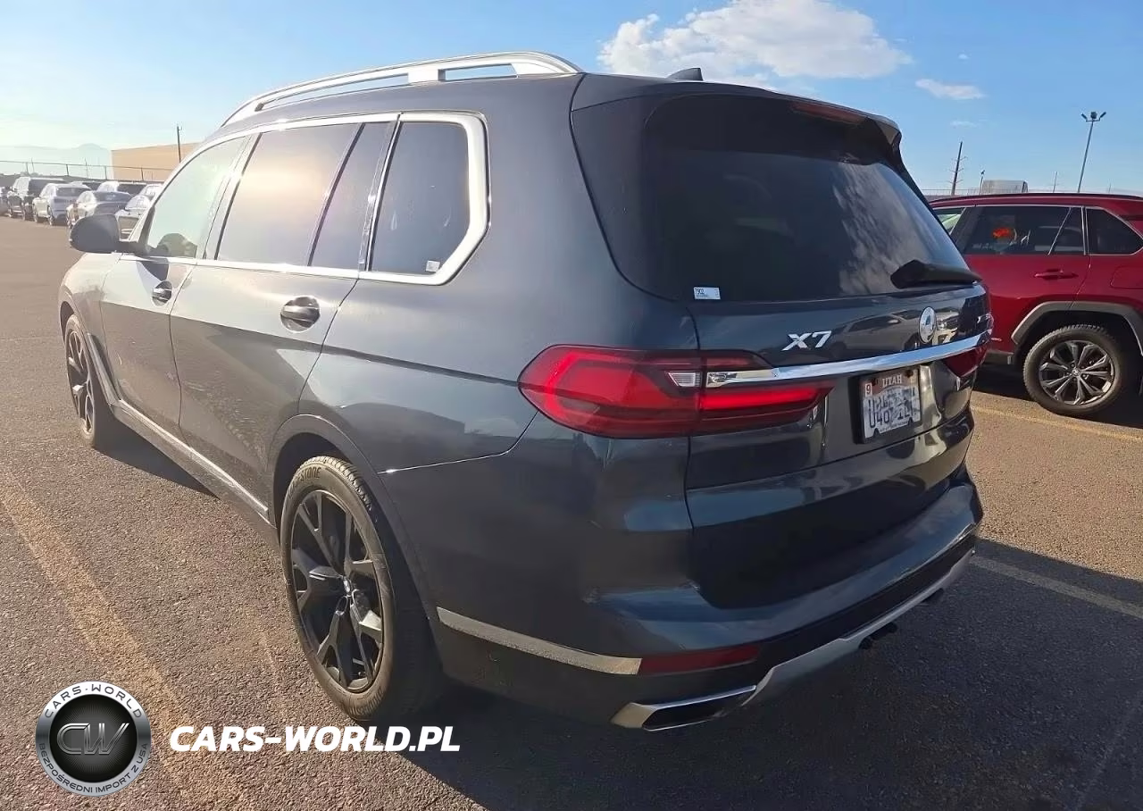 2019 BMW X7 xDrive50I VIN:5UXCX4C53KLS35998 - 3